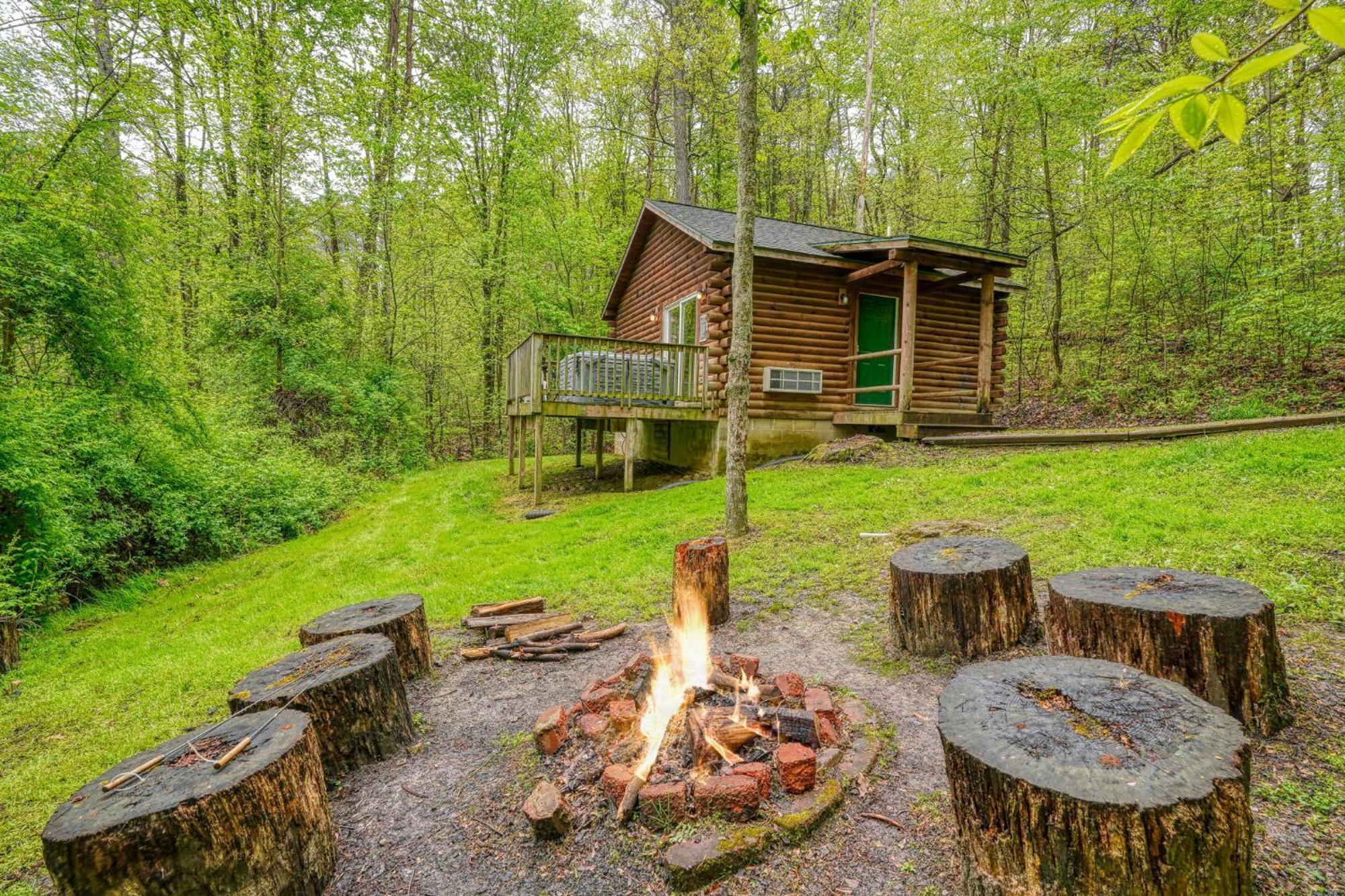 Blue Rose Cabins - Big Woody Cabin Logan Exteriör bild
