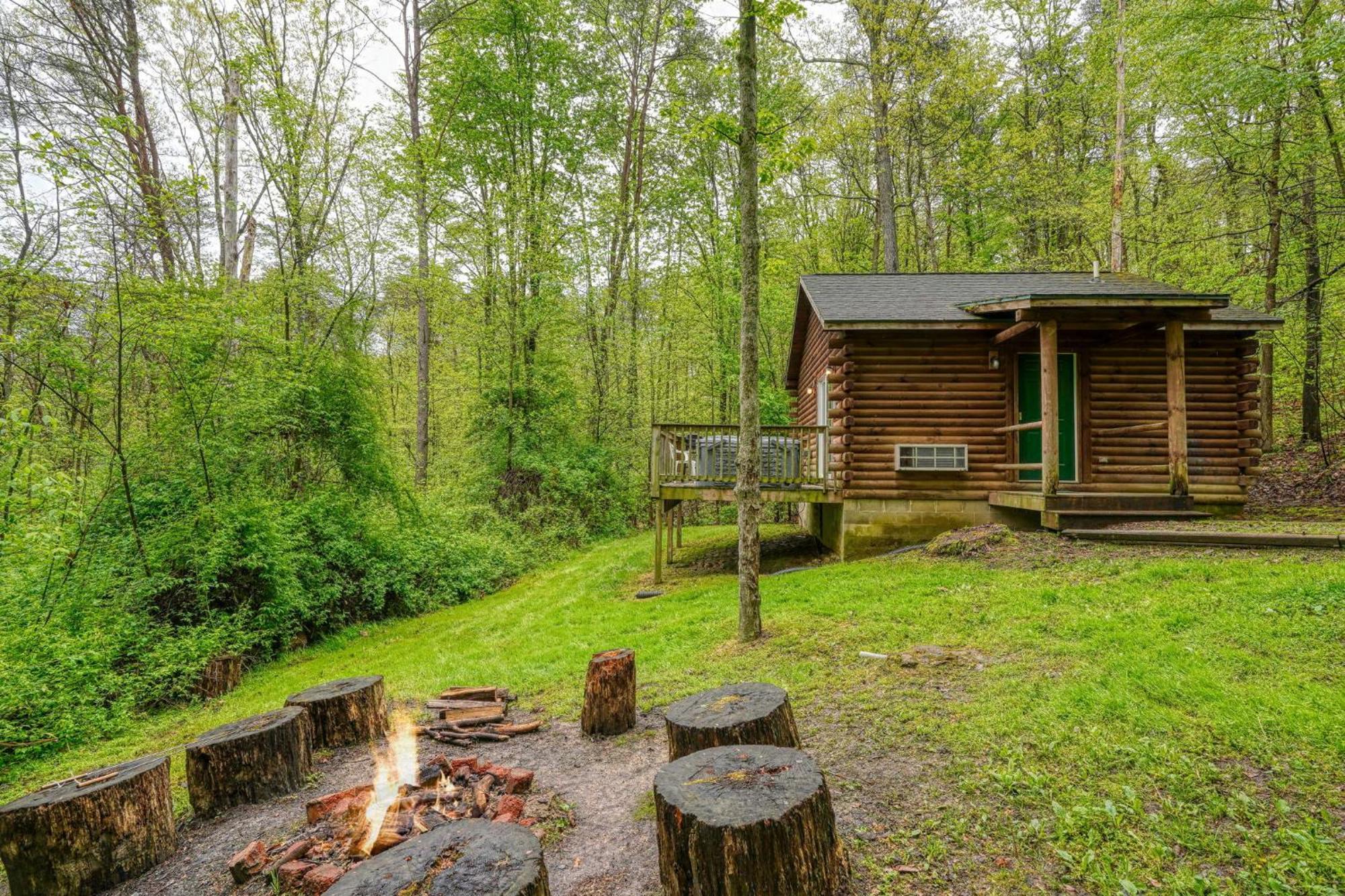 Blue Rose Cabins - Big Woody Cabin Logan Exteriör bild